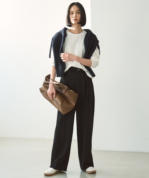 UNFILO（アンフィーロ）の「【WEB限定】ラメリンクス クロップドニット（ニット/セーター・レディース・ホワイト系/ベージュ系/ネイビー系・MEDIUM/SMALL）」の16枚目の写真