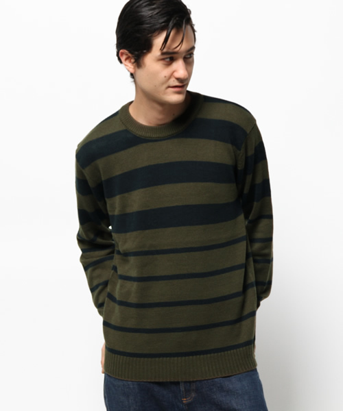 SEVENDAYS=SUNDAY（セブンデイズサンデイ）の「イレギュラーボーダー　プルオーバー（ニット/セーター・メンズ・カーキ/ネイビー/チャコールグレー・SMALL/LARGE/MEDIUM）」の2枚目の写真