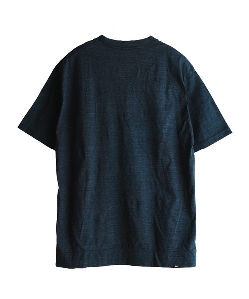 MEN'S BIGI(メンズビギ)の「【DENHAM/デンハム】別注 ロゴTEE(Tシャツ/カットソー・メンズ・グレー/ホワイト/ネイビー・02/03)」の9枚目の写真