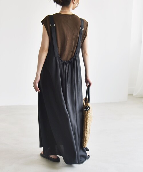 カランシエル（quaranciel）/quaranciel:〈手洗い可能〉バックオープン ギャザー フレア ジャンパー スカート セール】quaranciel:〈手洗い可能〉バックオープン ギャザー フレア