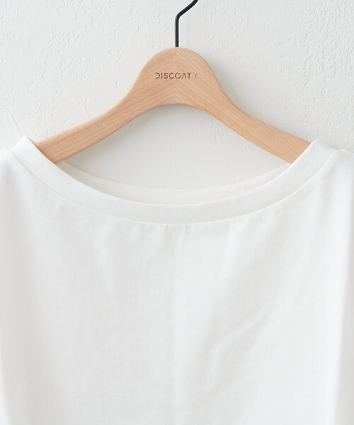 DISCOAT(ディスコート)の「【WEB限定】ミニ裏毛ワンショルプルオーバー(Tシャツ/カットソー・レディース・ホワイト/ネイビー/チャコールグレー/アイボリー・MEDIUM)」の21枚目の写真