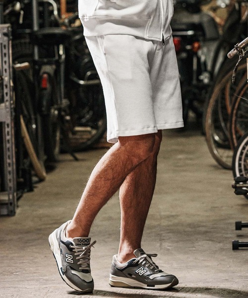 wjk reluxe(ダブルジェーケーリラックス)の「mp13272-tight heavy waffle shorts ショートパンツ(その他パンツ・メンズ・ホワイト/ブラック/トップグレー・S/M/L)」の5枚目の写真