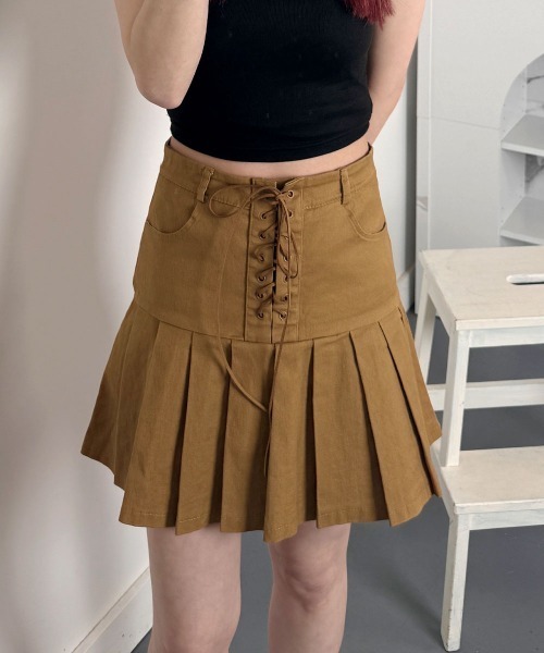 VIVID LADY(ビビッドレディー)の「コルセットプリーツミニスカート/Corset Pleated Mini Skirt(スカート・レディース・ブラック/クリーム/キャメル・SMALL/MEDIUM)」の10枚目の写真