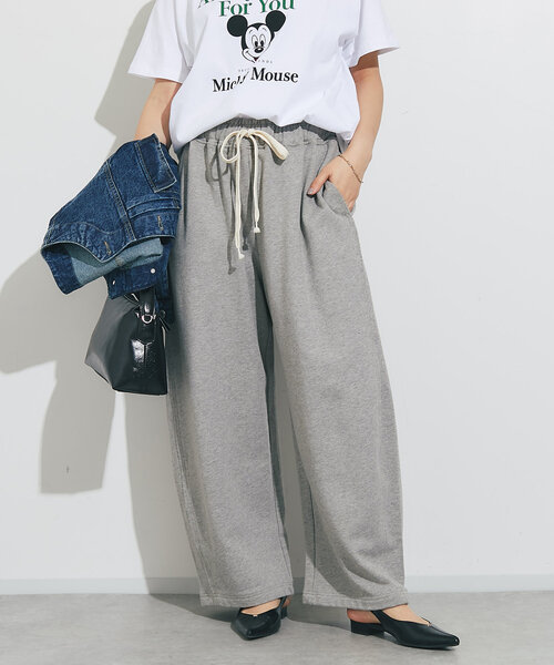 un dix cors（アンディコール）の「《リラックスカジュアルに》裏毛カーブパンツ（スウェットパンツ・レディース・ブラック/グレー・FREE）」の2枚目の写真