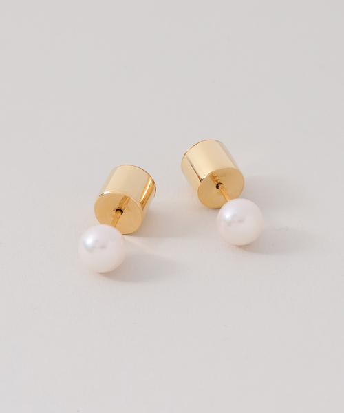 Noble（ノーブル）の「AYUS/アユス Akoya Pearl ピアス (7-7.5mm)（ピアス（両耳用）・レディース・ゴールド・FREE）」の2枚目の写真