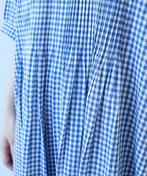 bulle de savon（ビュルデサボン）の「gingham pin tuck ワンピース（ワンピース・レディース・ブルー/ブラック・FREE）」の17枚目の写真