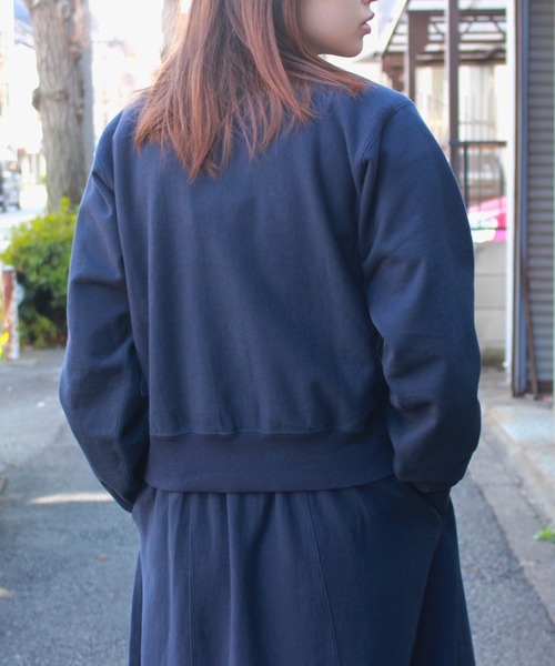 FilMelange(フィルメランジェ)の「FilMelange / フィルメランジェ RIVERS リバース COTTON LINEN URAGE 2412005 リネン コットン 裏毛 クルーネックスウェット(スウェット・レディース・ダークネイビー・1)」の3枚目の写真