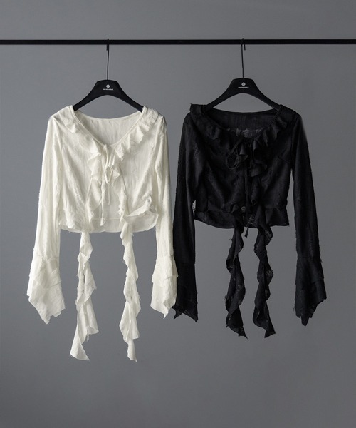 me+em select（ミームセレクト）の「【 ２color 】ダメージフリルショートリボンカーディガン ／ damage frill short ribbon cardigan（カーディガン/ボレロ・レディース・ブラック/アイボリー・FREE）」の3枚目の写真
