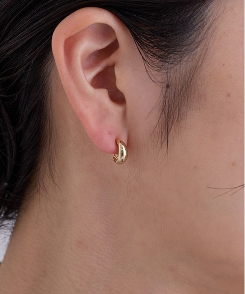 CALIN STANDARD(カリンスタンダード)の「◆金属アレルギー対応◆◆made in japan◆【痛くない】【落ちにくい】【ストレスフリーな着け心地】ドロップ ミニループフィットイヤリング(イヤリング・レディース・ゴールド/ピンクゴールド/シルバー・FREE)」の2枚目の写真