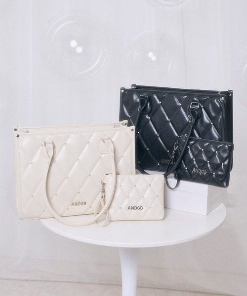ANDGEEBEE（アンジービー）の「ビジューキルティングトートバッグ（トートバッグ・レディース・ブラック/アイボリー・FREE）」の3枚目の写真