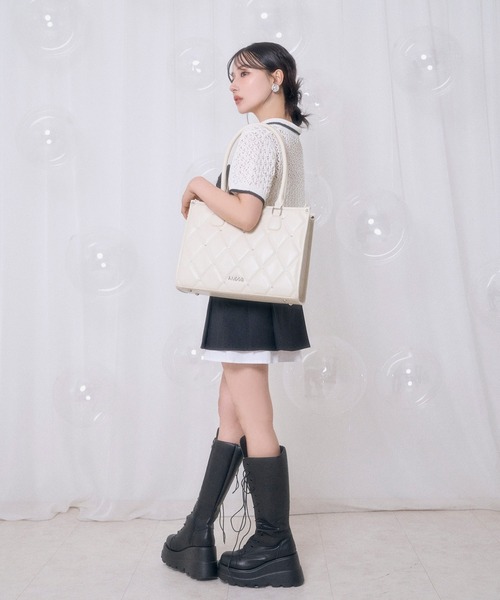 ANDGEEBEE（アンジービー）の「ビジューキルティングトートバッグ（トートバッグ・レディース・ブラック/アイボリー・FREE）」の15枚目の写真