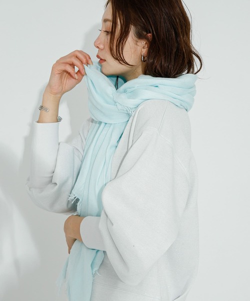 URBAN RESEARCH Sonny Label（アーバンリサーチサニーレーベル）の「イタリア製なめらかレーヨンストール（ストール/ショール・レディース・ミント/ライトベージュ/ピンク系その他/グレー・ONE）」の12枚目の写真