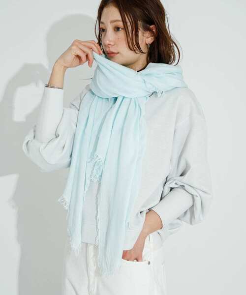 URBAN RESEARCH Sonny Label（アーバンリサーチサニーレーベル）の「イタリア製なめらかレーヨンストール（ストール/ショール・レディース・ミント/ライトベージュ/ピンク系その他/グレー・ONE）」の5枚目の写真