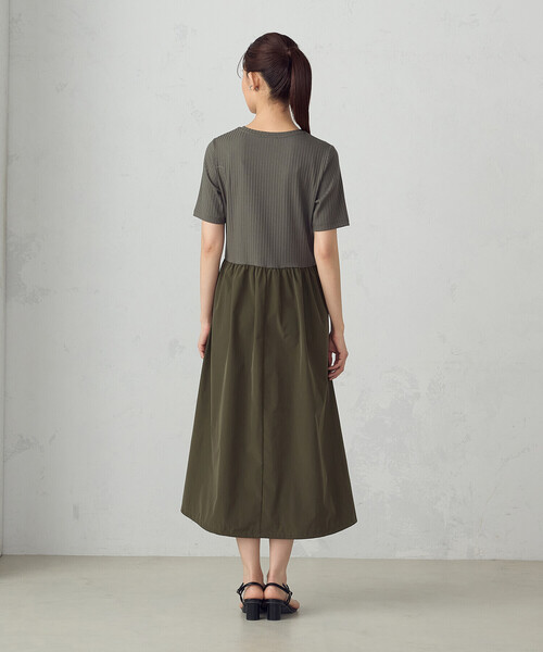 COMME CA ISM（コムサイズム）の「バルーンシルエットに変更できる！コンビワンピース（ワンピース・レディース・ブラック/ネイビー/カーキ・MEDIUM/LARGE）」の20枚目の写真