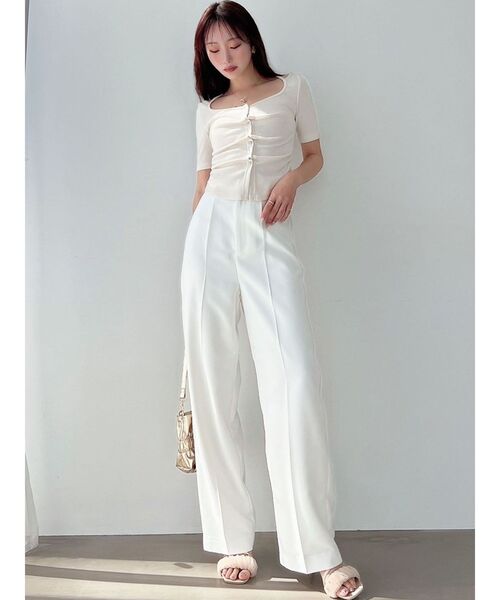 RESEXXY（リゼクシー）の「センタータックショートスリーブトップス（Tシャツ/カットソー・レディース・ホワイト/レッド/ライトグレー・FREE）」の5枚目の写真