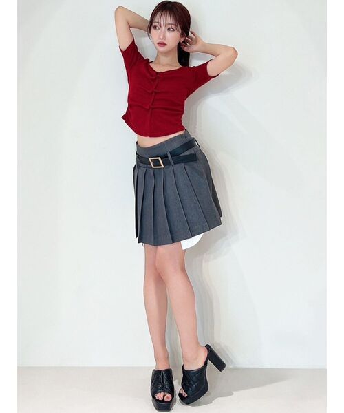 RESEXXY（リゼクシー）の「センタータックショートスリーブトップス（Tシャツ/カットソー・レディース・ホワイト/レッド/ライトグレー・FREE）」の8枚目の写真