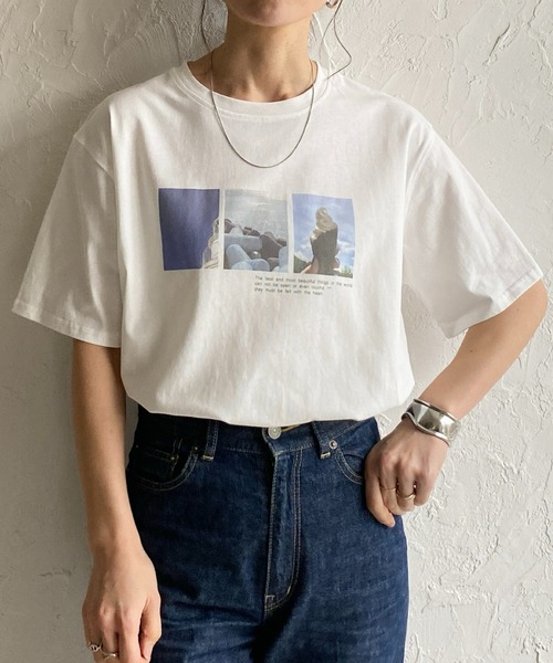 She's Closet(シーズクローゼット)の「オーバーサイズ半袖ロゴフォトプリントTシャツ(Tシャツ/カットソー・レディース・ブラック系その他2/ホワイト系その他/ホワイト系その他2/ブラック系その他/ブラック/ホワイト・FREE)」の1枚目の写真