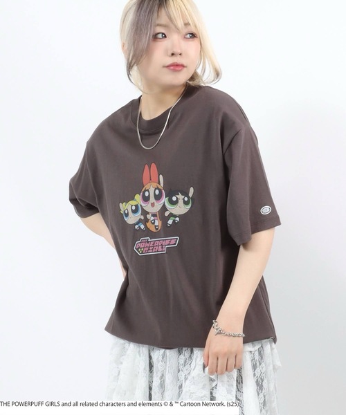 DISCUS ATHLETIC(ディスカス アスレチック)の「THE POWERPUFF GIRLS(パワーパフ ガールズ)キャラクタープリントTシャツ レディース メンズ ユニセックス(Tシャツ/カットソー・レディース・ホワイト/ブラック系その他/ブラック系その他2/ホワイト系その他・L/M)」の15枚目の写真