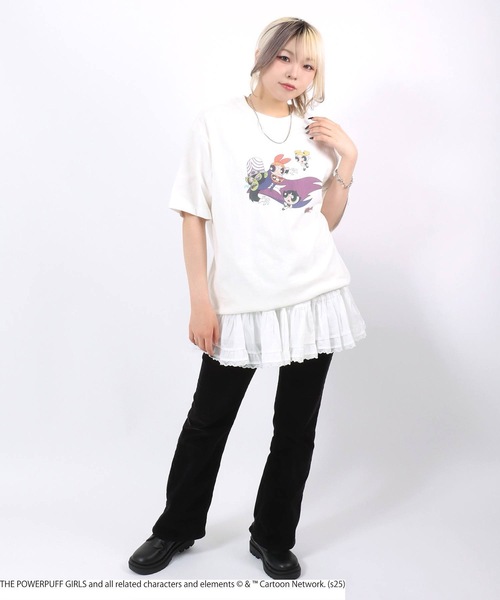 DISCUS ATHLETIC(ディスカス アスレチック)の「THE POWERPUFF GIRLS(パワーパフ ガールズ)キャラクタープリントTシャツ レディース メンズ ユニセックス(Tシャツ/カットソー・レディース・ホワイト/ブラック系その他/ブラック系その他2/ホワイト系その他・L/M)」の12枚目の写真