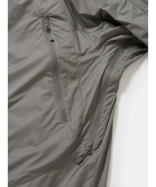 DAIWA PIER39（ダイワピア39）の「DAIWA PIER39 TECH WIND SHELL JACKET BJ-21025（その他アウター・メンズ・ブラック/カーキ/チャコールグレー・SMALL/LARGE/X-LARGE/MEDIUM）」の6枚目の写真