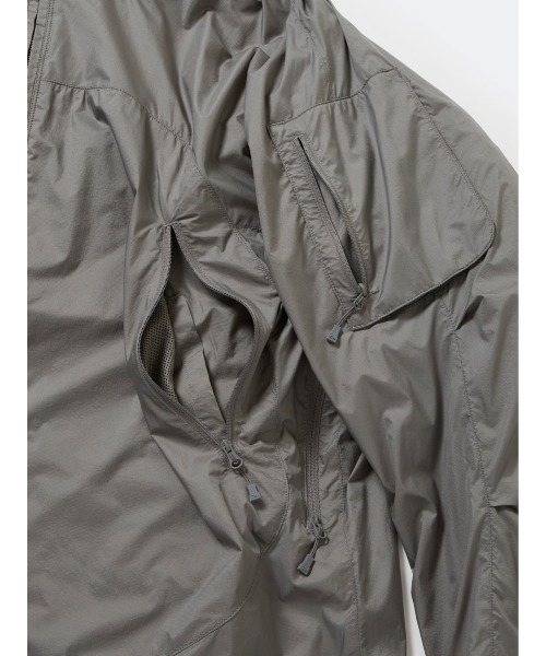 DAIWA PIER39（ダイワピア39）の「DAIWA PIER39 TECH WIND SHELL JACKET BJ-21025（その他アウター・メンズ・ブラック/カーキ/チャコールグレー・SMALL/LARGE/X-LARGE/MEDIUM）」の7枚目の写真