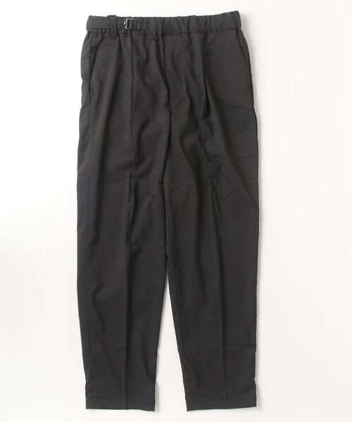 White Mountaineering Wardrobe(ホワイトマウンテニアリング ワードローブ)の「1TUCK BELTED PANTS(スラックス・メンズ・ネイビー/ブラック/グレー・1/000)」の2枚目の写真