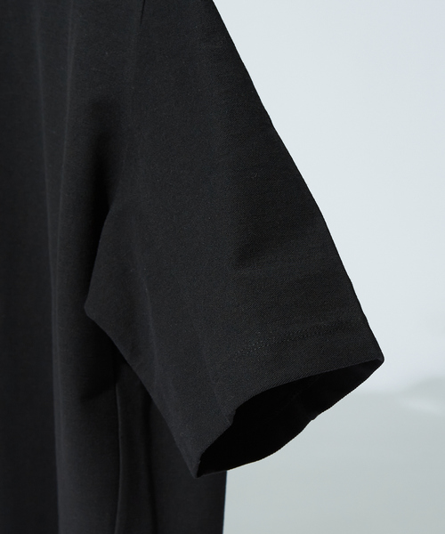 DESIGNWORKS(デザインワークス)の「【接触冷感 / COVEROSS(R) 】ハンマースリーブ Tシャツ / セットアップ対応(Tシャツ/カットソー・メンズ・ホワイト/ブラック/カーキ/ネイビー/スミクロ/オフホワイト・46/48/50)」の10枚目の写真