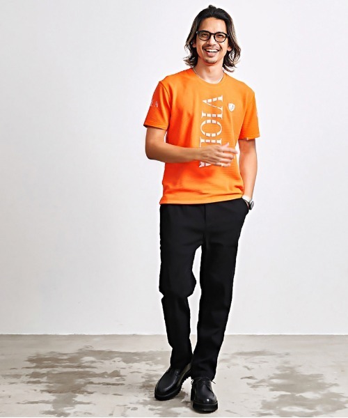 VIOLA（ヴィオラ）の「『VIOLA rumore/ヴィオラ ルモーレ』裏使いC-NECK 半袖Tシャツ（Tシャツ/カットソー・メンズ・オレンジ/ブラック/ホワイト・XL/L/M）」の14枚目の写真