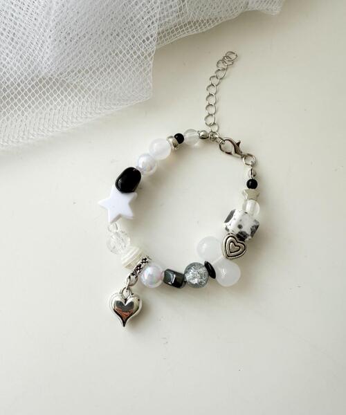 WEGO（ウィゴー）の「WEGO/ビーズチャームブレス（ブレスレット・レディース・ブラック/オフホワイト/ライトピンク・FREE）」の8枚目の写真
