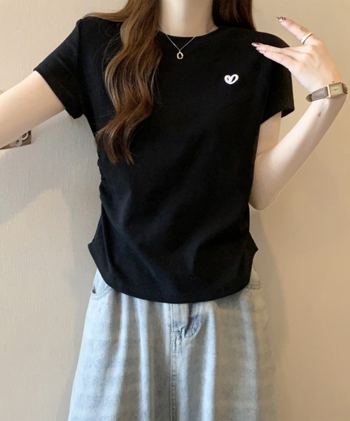 Lace Ladies(レースレディース)の「ハート刺繍 シャーリング クルーネック 半袖 Tシャツ(Tシャツ/カットソー・レディース・ホワイト/グレー/ブラック・M/XL)」の8枚目の写真