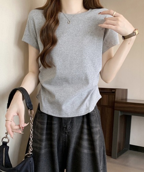Lace Ladies(レースレディース)の「ハート刺繍 シャーリング クルーネック 半袖 Tシャツ(Tシャツ/カットソー・レディース・ホワイト/グレー/ブラック・M/XL)」の13枚目の写真