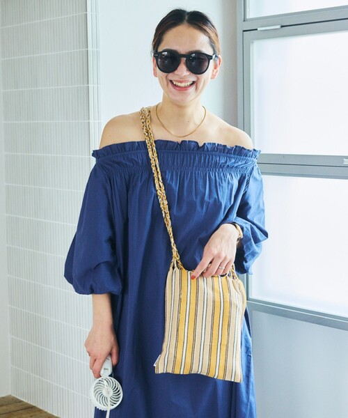 DULTON（ダルトン）の「DULTON/ダルトン HAMMOCK SACOCHE ハンモック ストライプサコッシュ（ショルダーバッグ・レディース・イエロー/ネイビー/グリーン/ブルー/レッド/ピンク・ONE SIZE）」の4枚目の写真