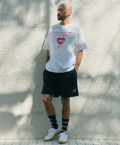 BACANCES ALL INCLUSIVE（バカンサスオールインクルーシブ）の「BC S/S T [NO PAIN]（Tシャツ/カットソー・メンズ・ホワイト/ネイビー・XL/L）」の4枚目の写真