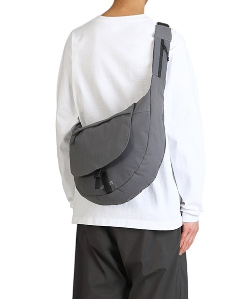 MARMOT CAPITAL（マーモットキャピタル）の「MARMOT CAPITAL / マーモットキャピタル：CROSS BAG：25SS-G-01[DEA]（ショルダーバッグ・レディース・ブルー系その他/グレー・FREE）」の6枚目の写真