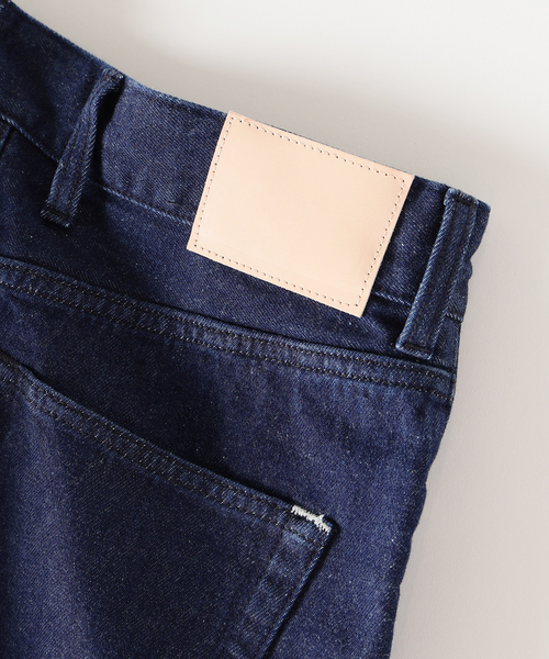 EDIFICE（エディフィス）の「LE JEAN(ルジーン)12.5oz ユーロ ストレートデニム（デニムパンツ・メンズ・ネイビー/ライトブルー/ブルー・SMALL/MEDIUM/LARGE）」の17枚目の写真