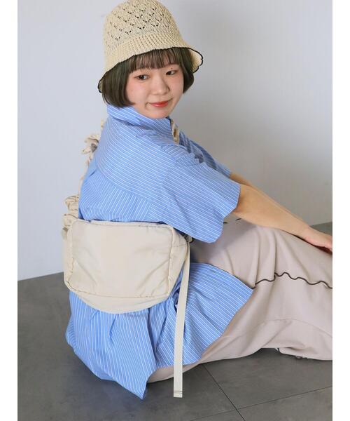 ehka sopo(エヘカソポ)の「ストライプオーバーサイズシャツ(シャツ/ブラウス・レディース・ベージュ/ピンク/サックスブルー・F)」の16枚目の写真
