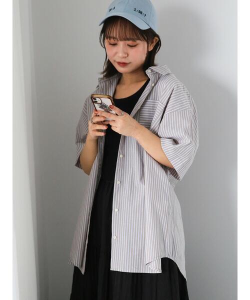 ehka sopo(エヘカソポ)の「ストライプオーバーサイズシャツ(シャツ/ブラウス・レディース・ベージュ/ピンク/サックスブルー・F)」の22枚目の写真