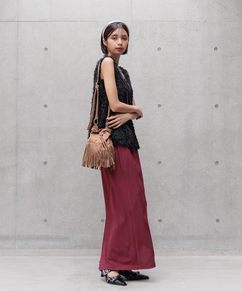 PAGEBOY（ページボーイ）の「フェザーファーベスト（ベスト・レディース・ブラック/オフホワイト/モカ・FREE）」の9枚目の写真