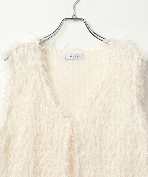 PAGEBOY（ページボーイ）の「フェザーファーベスト（ベスト・レディース・ブラック/オフホワイト/モカ・FREE）」の17枚目の写真