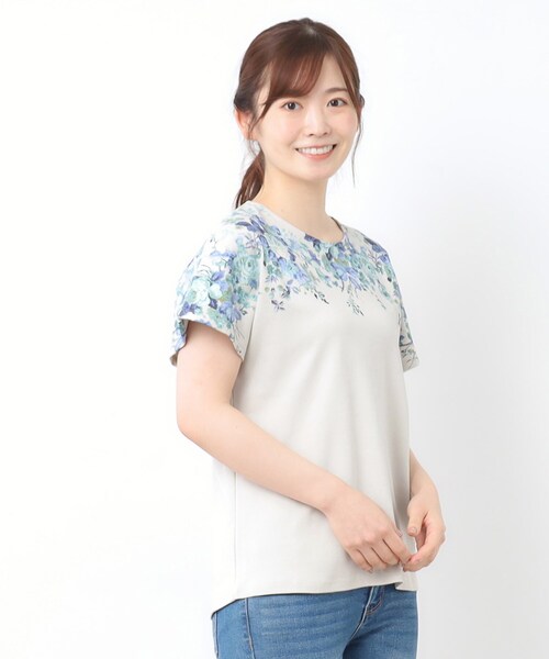 LAURA ASHLEY(ローラアシュレイ)の「【接触冷感/コットン100%】ローズモア柄 ラインTシャツ(Tシャツ/カットソー・レディース・ホワイト系/ネイビー/グレー・38/40)」の17枚目の写真