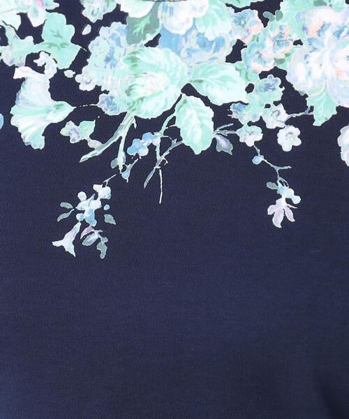 LAURA ASHLEY(ローラアシュレイ)の「【接触冷感/コットン100%】ローズモア柄 ラインTシャツ(Tシャツ/カットソー・レディース・ホワイト系/ネイビー/グレー・38/40)」の10枚目の写真