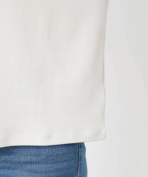 LAURA ASHLEY(ローラアシュレイ)の「【接触冷感/コットン100%】ローズモア柄 ラインTシャツ(Tシャツ/カットソー・レディース・ホワイト系/ネイビー/グレー・38/40)」の4枚目の写真