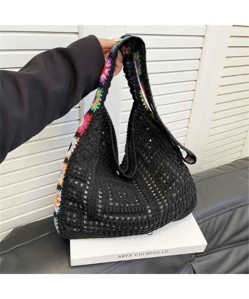 tone(トーン)の「【88eighty-eight】カラフルフラワークロシェショルダーバッグ【import】(MA)(ショルダーバッグ・レディース・ブラック/ベージュ/ホワイト・FREE)」の9枚目の写真