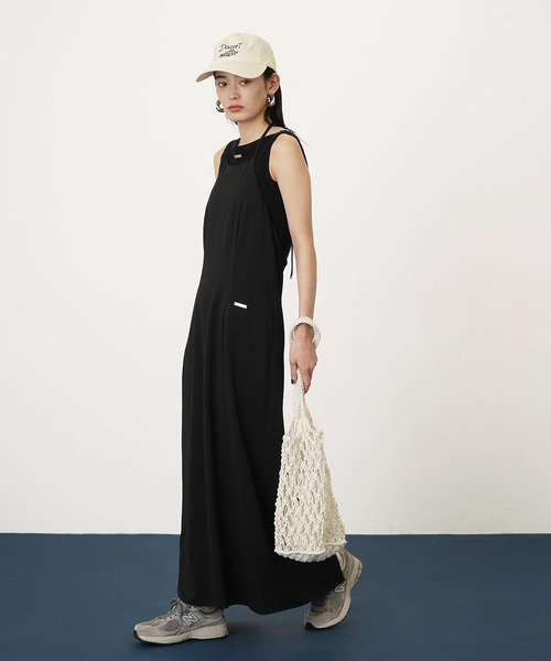 DISPATCHER NO.8(ディスパッチャーナンバーエイト)の「ホルターネックワンピース(ワンピース・レディース・ベージュ/ブラック/ライトブルー・ONE SIZE)」の1枚目の写真