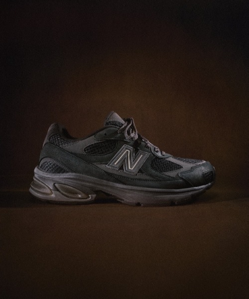 きょん様 未使用 ニューバランス 1000 黒 abzorb レザー スニーカー きょん様 未使用 ニューバランス 1000 黒 abzorb レザー