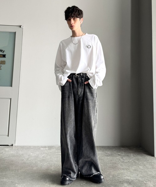 Classical Origin(クラシカルオリジン)の「「1枚でキマる。」綿100%ダーツ切り替えオーバーサイズTシャツ/Dart Stitching Oversized T-Shirt(Tシャツ/カットソー・メンズ・ホワイト/イエロー/チャコール・SMALL/MEDIUM/LARGE)」の6枚目の写真