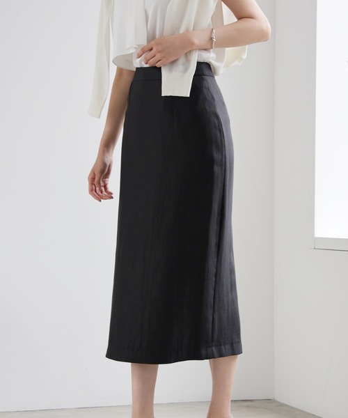 DRESS PLUS(ドレスプラス)の「光沢感のあるタイトシルエットのスカート(スカート・レディース・ブラック/ベージュ/シャンパン・M/L)」の1枚目の写真