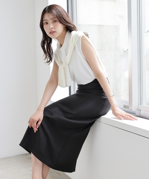 DRESS PLUS(ドレスプラス)の「光沢感のあるタイトシルエットのスカート(スカート・レディース・ブラック/ベージュ/シャンパン・M/L)」の17枚目の写真