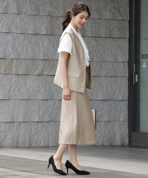 DRESS PLUS(ドレスプラス)の「光沢感のあるタイトシルエットのスカート(スカート・レディース・ブラック/ベージュ/シャンパン・M/L)」の8枚目の写真
