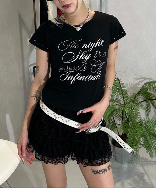 sedacle girl(セダクルガール)の「スタッズストーンロゴT(Tシャツ/カットソー・レディース・オフホワイト/ブラック/ボルドー・SMALL/MEDIUM)」の14枚目の写真
